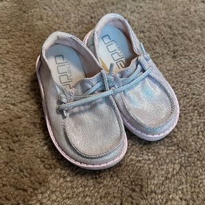 Sparkle Wendy Hey Dudes